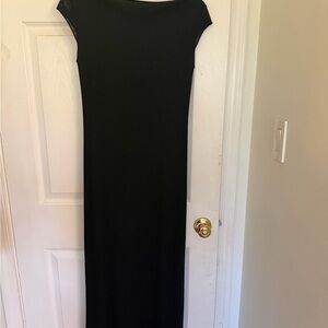 DKNY Black Cap-Sleeve Maxi Dress
